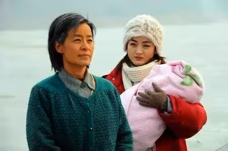 坐月子時，婆婆提出AA制，到兒媳家養老時，兒媳：房租8千，月付