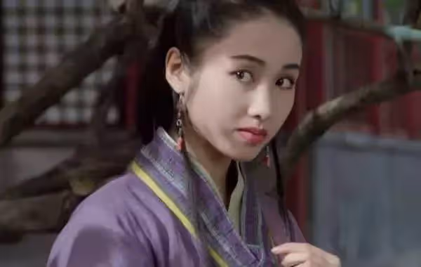 同樣是生女兒,郭晶晶婆婆態度,黎姿婆婆態度,差距一目了然!