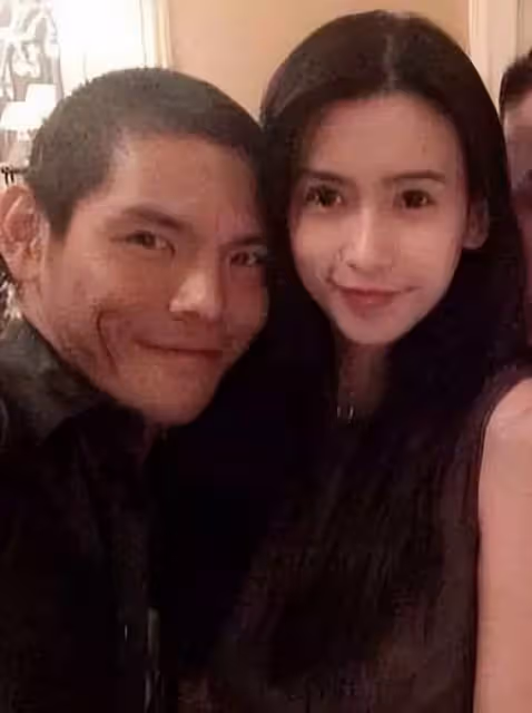 向佐:多次戀愛被向太拒絕,郭碧婷憑什麼嫁入向氏豪門?