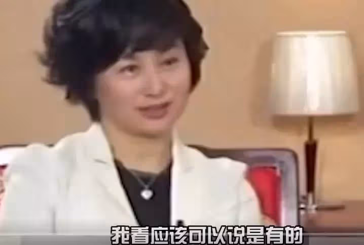 何超瓊承認自己是唯一敢跟賭王據理力爭的人!早年曾被父親控告