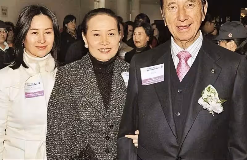 何超瓊承認自己是唯一敢跟賭王據理力爭的人!早年曾被父親控告