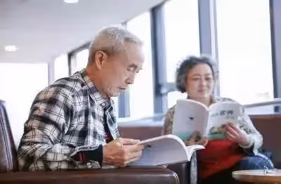 「生下你就得養我們」,父母硬逼兒子拿錢,沒想到生命永遠定格了