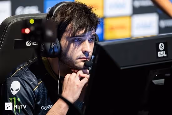 shox：從1月份到Major，我只在家25天