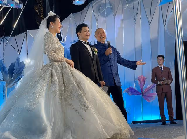 陳佩斯外甥女住88萬月子中心,24小時專人服侍,身材豐滿長腿吸睛