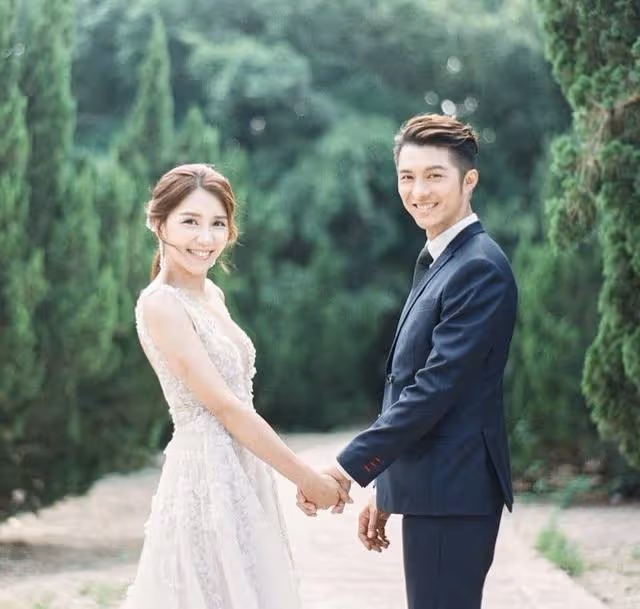 恭喜!TVB知名帥氣型男曬婚紗照大婚在即,不介意未婚妻離過婚