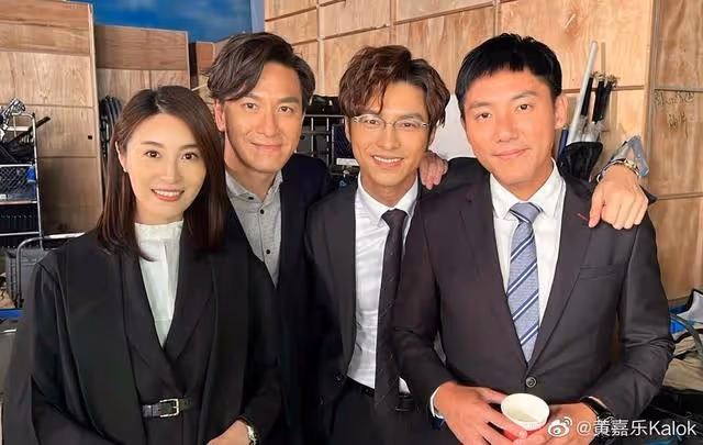恭喜!TVB知名男星被曝婚期,上月向女友求婚,對方曾有婚史
