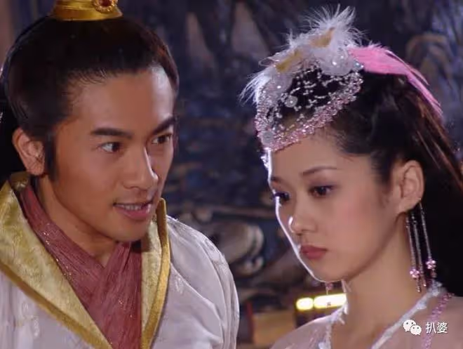 出道21年,她突然結婚了。
