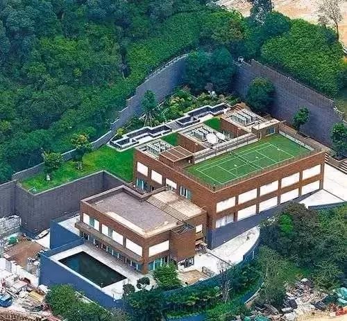 一代女神的生活!林青霞擁11億豪宅「內部裝潢曝光」 每間臥室都附衣帽間「各項設備應有盡有」:根本不用出門