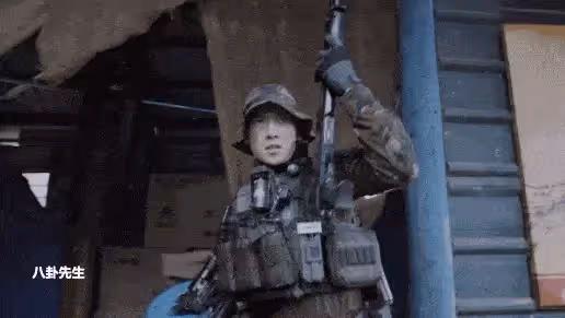 楊洋演軍旅劇只有外表合格？演戲用力過猛，新劇里主角光環太強