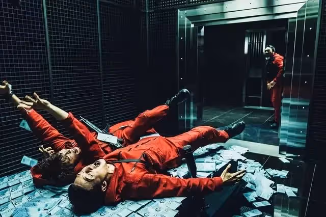 《紙房子韓國篇》與原版15大差異！搶劫金額變多，人物設定大變動