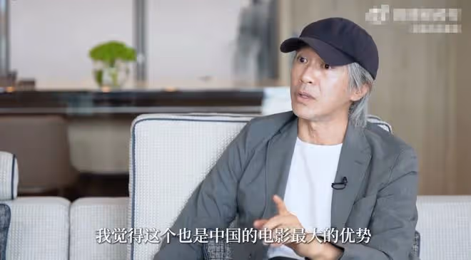 60歲周星馳罕現身！鬍鬚發白老年斑明顯，喊話我永遠都是中國人