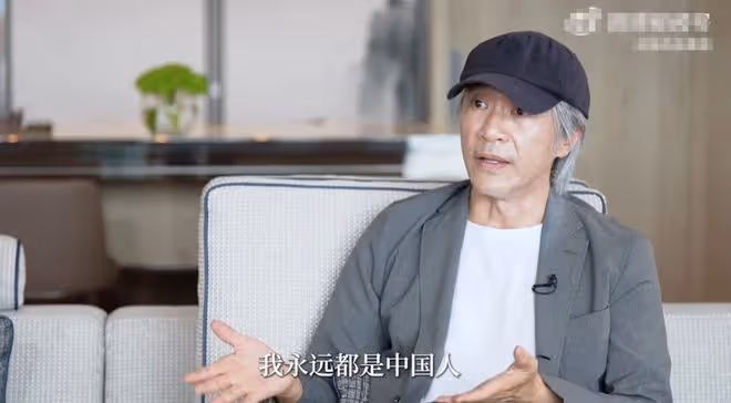 60歲周星馳罕現身！鬍鬚發白老年斑明顯，喊話我永遠都是中國人