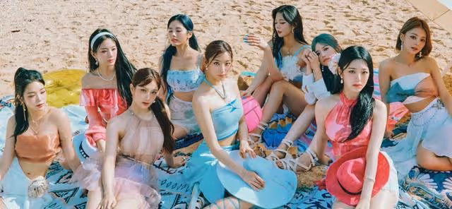 女團Fromis_9回歸前5成員遭遇車禍，人無大礙行程取消專輯照發！