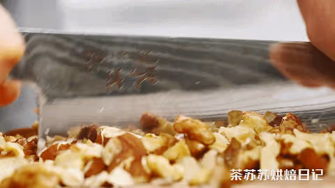 這蛋糕免打發！醇厚香濃會拉絲，誰做都好吃！