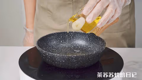 僅用3種食材！一煎軟糯拉絲，新手也不會失敗！