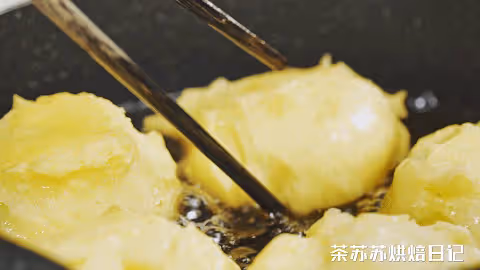 偷師老字號配方！隨手一拌酥軟噴香，一口氣吃四個！