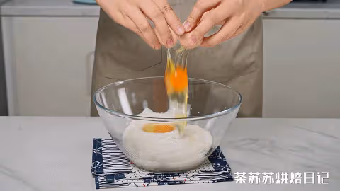 年後吃不胖的甜品來了！一拌就搞定，好吃到勺都舔了！