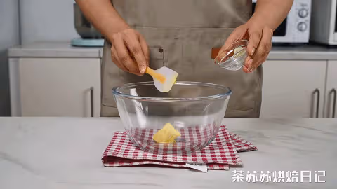 這做法絕了！嘎嘎香！一拌就成，10塊錢不到吃過癮！
