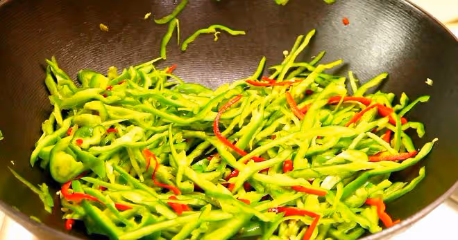 「高蛋白」食物排行榜，牛肉排第三，雞蛋卻排倒數第一，漲知識了