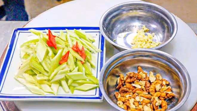 最適合夏天吃的8道家常涼拌菜，清脆爽口，開胃解饞，下酒又下飯