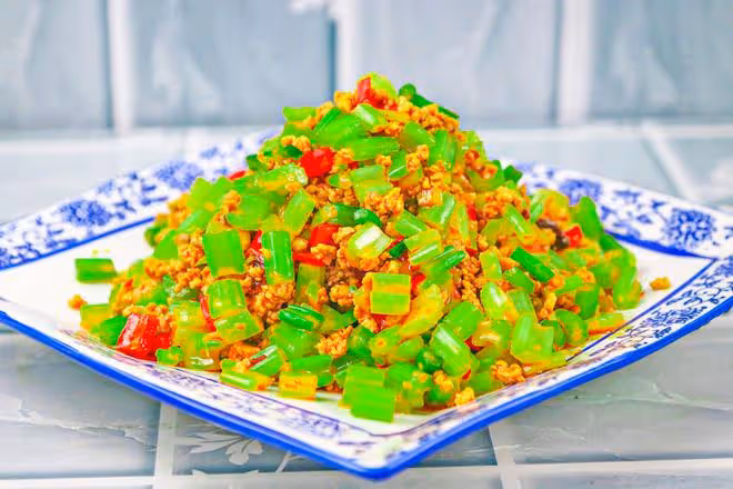 養心就是養腦！建議中老年人：夏季多吃這6種食物，提高精氣神