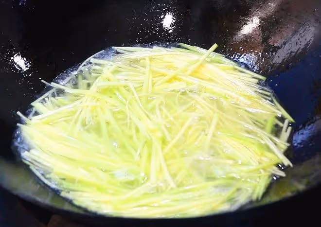 夏天，少吃苦瓜和番茄，多吃這4種菜，價格不貴營養高，安穩過夏