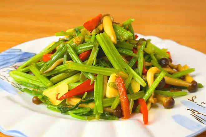 「減脂」蔬菜有哪些？試試這5種菜，簡單好學，減肥營養又解饞！