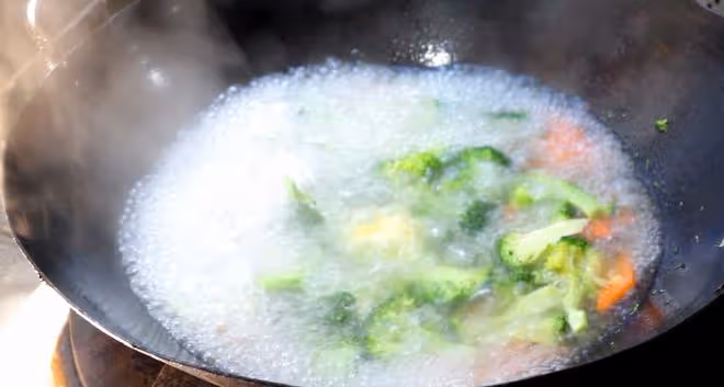 想「補腦」，別光吃核桃，推薦6種食物，富含DHA，常吃全家都受益