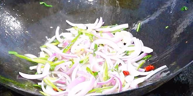 「養肝就是養命」！肝臟最喜歡的6種食物，每天多吃點，別心疼錢