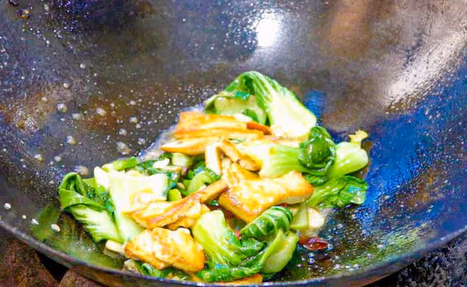 夏天，遇到這6種菜別錯過，富含天然葉酸，脆嫩營養，常吃少生病
