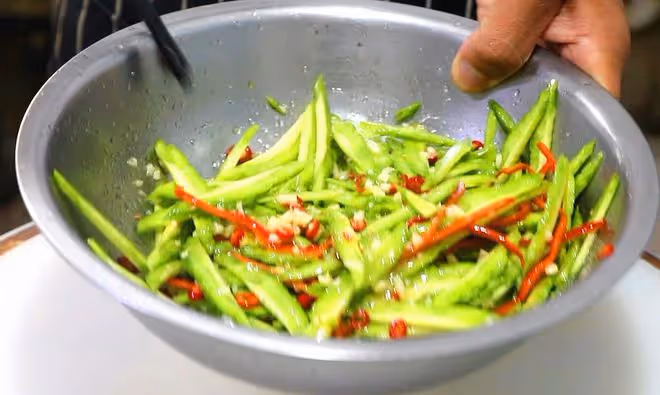 老話：「夏天吃苦，勝似進補」，建議多吃4種苦味菜，越吃越健康