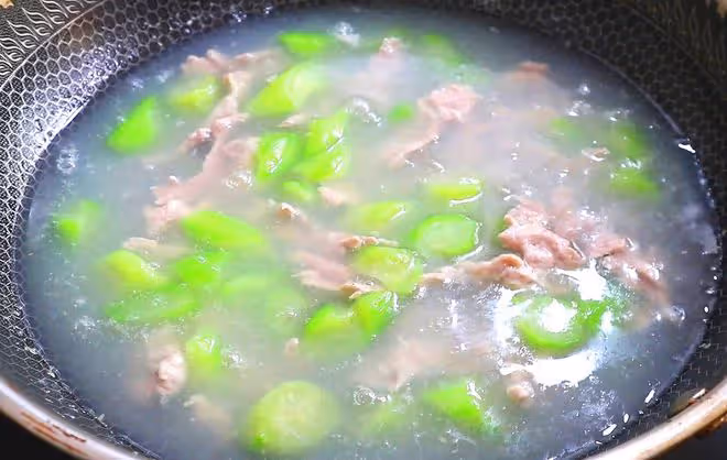 進入盛夏，建議中老年人：這3種食物能不吃就不吃，早知早受益