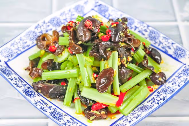 進入盛夏，建議中老年人：這3種食物能不吃就不吃，早知早受益