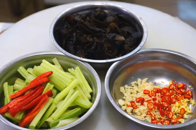 進入盛夏，建議中老年人：這3種食物能不吃就不吃，早知早受益