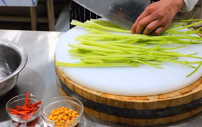補鈣「最快」的食物排行榜！芝麻排第二，牛奶倒數第一，建議了解