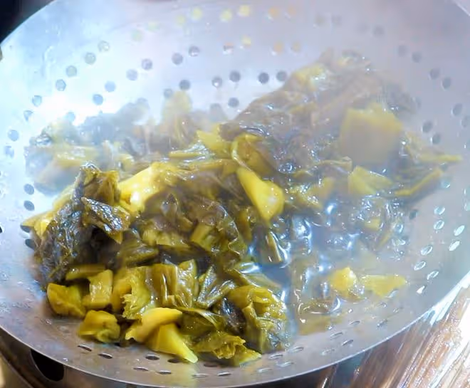 中老年人三伏天：「少吃肥肉，多吃酸」，生活簡單，整夏保平安