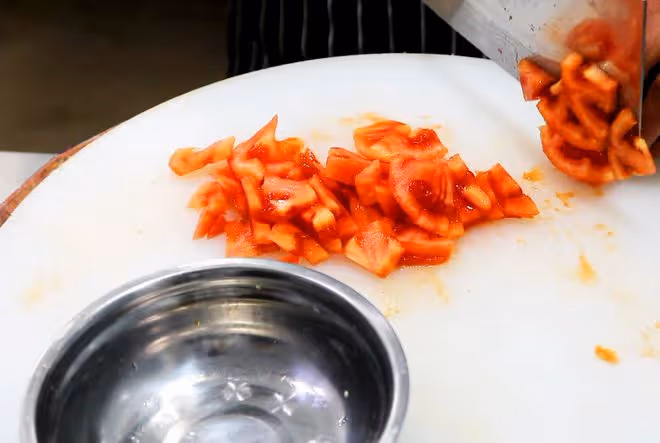 中老年人三伏天：「少吃肥肉，多吃酸」，生活簡單，整夏保平安