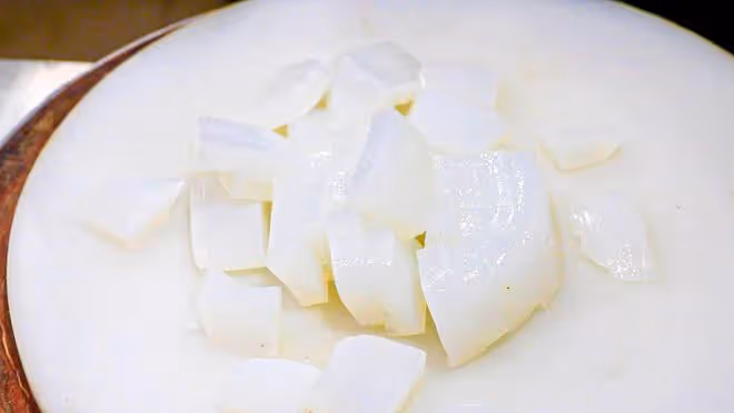 進入「毒五月」，中老年人要多吃「3菜3瓜3豆」，消暑解熱少生病