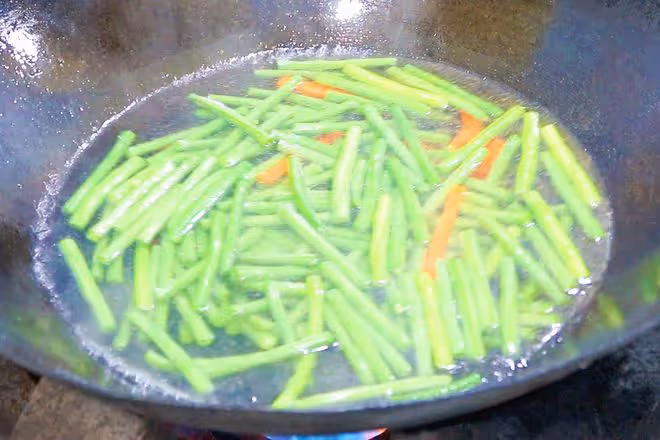 「長肉最猛」的4道素菜，明星從來都不碰，你可能天天都在吃