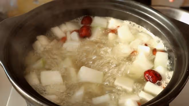 芒種過後，多給家人喝這5道湯，清爽好喝不上火，健康過夏天