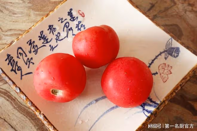 激素西紅柿怎麼辨別？注意看這3個位置就知道，輕鬆避開激素番茄