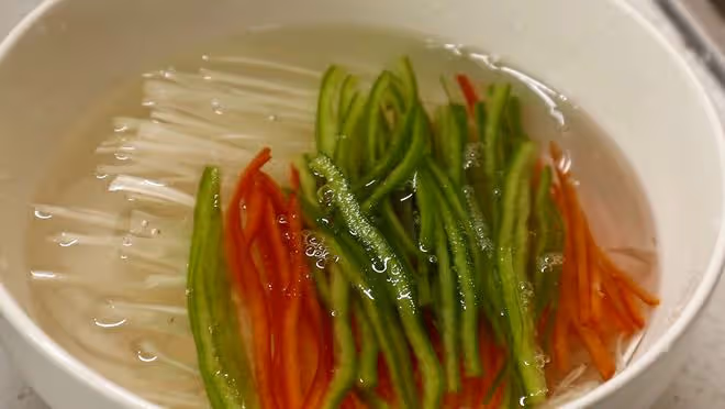 建議中老年人：日子別太節儉，這5種食物該吃就吃，千萬別心疼錢