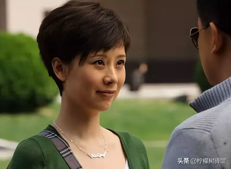 母親去世後,我拉黑了親妹妹,在朋友圈發聲明和她再無關係