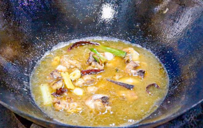 最適合中老年人吃的食物排行榜，魚肉排第5，木耳排第2，建議了解