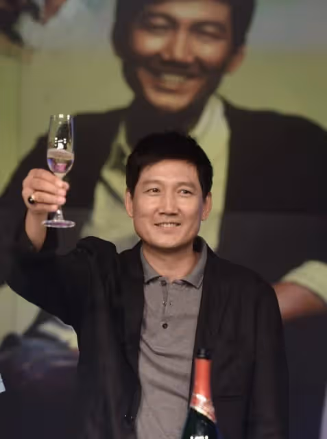 51歲演員李崇霄離世!回看2022年,還有10位名人離世,個個可惜