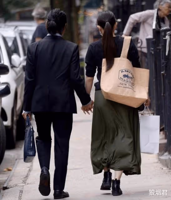 打扮低調不見公主樣，為愛脫離王室淪為平民，如今真子過得怎樣？