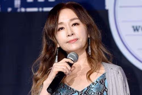 朴海美:憑《搞笑一家人》爆紅,丈夫車禍傾家蕩產,58歲一夜白頭