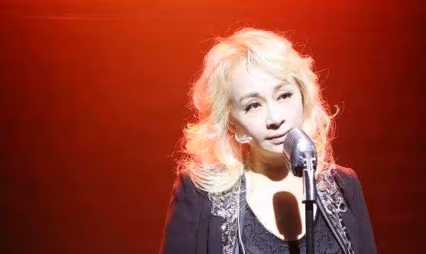 朴海美:憑《搞笑一家人》爆紅,丈夫車禍傾家蕩產,58歲一夜白頭