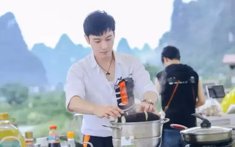 《中餐廳6》陣容曝光，殷桃譚松韻驚喜加盟，打造親子餐廳看點足！