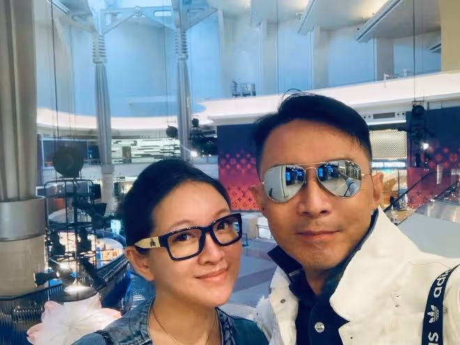 55歲戲骨被醉酒妻子拍視頻怒斥，稱其騙吃騙住，還互斥對方愛酗酒